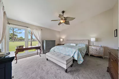 6642 S Pine Court, Palm Beach Gardens, FL 33418 - Photo 9