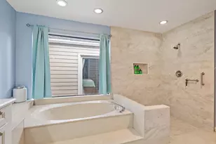 6642 S Pine Ct, Palm Beach Gardens, FL 33418 - Photo 11