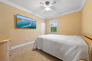 565 SW Halden Ave, Port Saint Lucie, FL 34953 - Photo 15