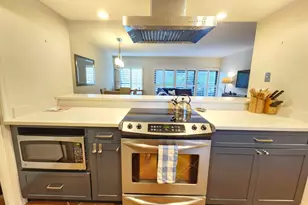 11863 Wimbledon Circle, Wellington, FL 33414 - Photo 7