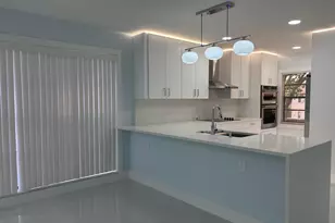 9266 Vista Del Lago, Boca Raton, FL 33428 - Photo 11