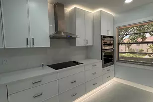 9266 Vista Del Lago, Boca Raton, FL 33428 - Photo 3