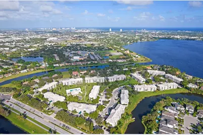 3650 Whitehall Drive #202, West Palm Beach, FL 33401 - Photo 7
