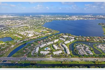 3650 Whitehall Drive #202, West Palm Beach, FL 33401 - Photo 9