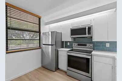3650 Whitehall Drive #202, West Palm Beach, FL 33401 - Photo 23