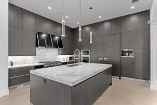 111 Via Palacio, Palm Beach Gardens, FL 33418 - Photo 25