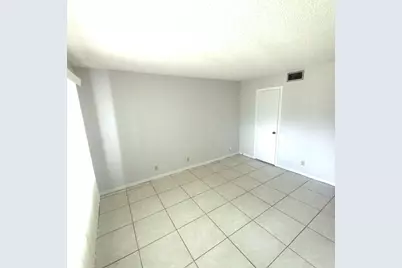 4820 Lucerne Lakes Boulevard #108, Lake Worth, FL 33467 - Photo 11