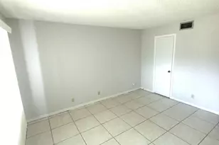 4820 Lucerne Lakes Blvd, Lake Worth, FL 33467 - Photo 11