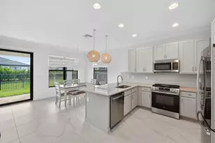 12473 SW Emerald Estuary Ter, Port Saint Lucie, FL 34987 - Photo 7