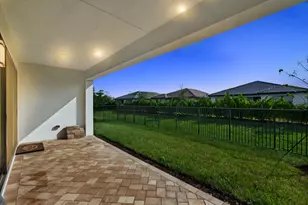12473 SW Emerald Estuary Ter, Port Saint Lucie, FL 34987 - Photo 19