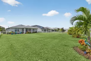 10509 SW Captiva Dr, Port Saint Lucie, FL 34987 - Photo 19