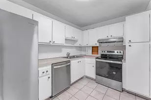 4465 Luxemburg Ct, Lake Worth, FL 33467 - Photo 3