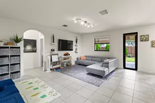 11823 SW 151st Pl, Miami, FL 33196 - Photo 11