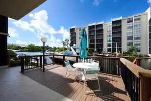 8 Royal Palm Way, Boca Raton, FL 33432 - Photo 23