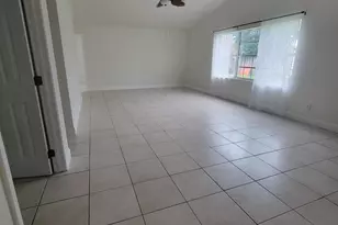 104 Arrowhead Cir, Jupiter, FL 33458 - Photo 5