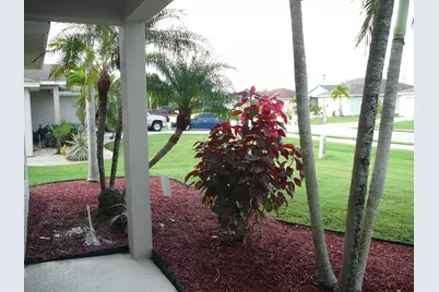 6512 Las Palmas Way, Port Saint Lucie, FL 34952 - Photo 7