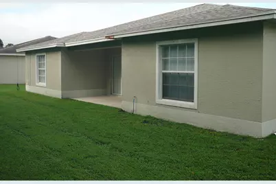 6512 Las Palmas Way, Port Saint Lucie, FL 34952 - Photo 11