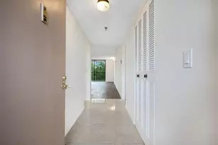7770 Tahiti Ln, Lake Worth, FL 33467 - Photo 11