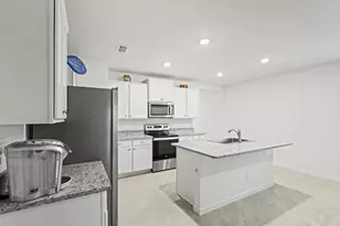 12170 SW Rimini Way, Port Saint Lucie, FL 34987 - Photo 15