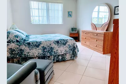 2800 NW 47th Terrace #304b, Lauderdale Lakes, FL 33313 - Photo 1