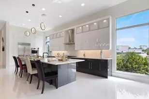 9124 Coral Isles Cir, Palm Beach Gardens, FL 33412 - Photo 17
