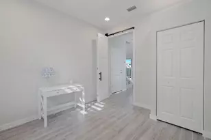 8667 Corvus Dr, Lake Worth, FL 33467 - Photo 7