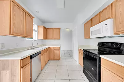 1965 SW Bellevue Avenue, Port Saint Lucie, FL 34953 - Photo 11