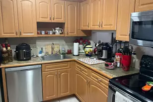 2728 Garden Dr N, Lake Worth, FL 33461 - Photo 5