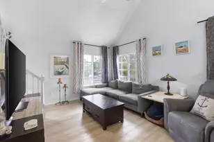 1581 SE Pomeroy St, Stuart, FL 34997 - Photo 9