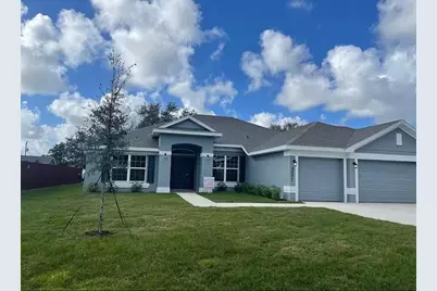 5237 NW Reba Circle, Port Saint Lucie, FL 34986 - Photo 1