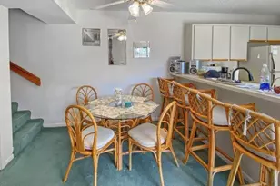 62 Springdale Cir, Palm Springs, FL 33461 - Photo 3