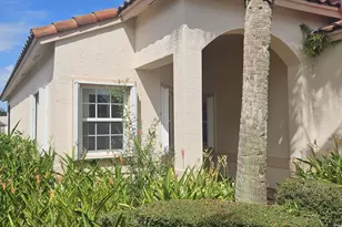 340 NW Breezy Point Loop, Port Saint Lucie, FL 34986 - Photo 3