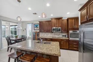 11265 SW Lake Park Dr, Port Saint Lucie, FL 34987 - Photo 9