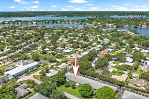 2 Garden St, Tequesta, FL 33469 - Photo 27