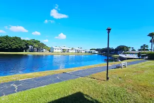 1001 Green Pine Blvd, West Palm Beach, FL 33409 - Photo 27