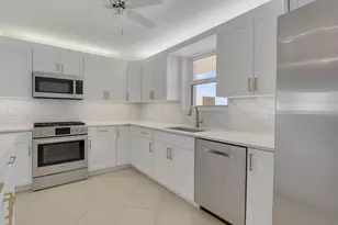 1051 Hillsboro Mile, Hillsboro Beach, FL 33062 - Photo 21