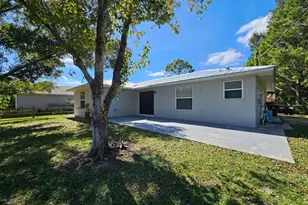 8236 97th Ave, Vero Beach, FL 32967 - Photo 5