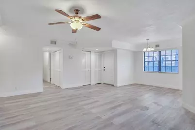 17388 Boca Club Boulevard #201, Boca Raton, FL 33487 - Photo 21