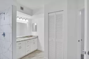 17388 Boca Club Blvd, Boca Raton, FL 33487 - Photo 29