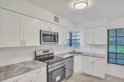 17388 Boca Club Boulevard #201, Boca Raton, FL 33487 - Photo 3