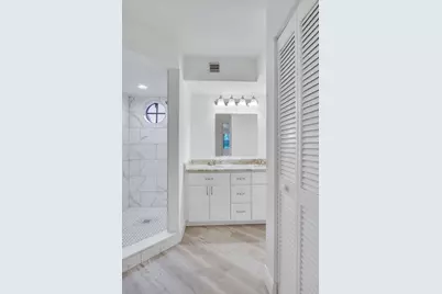 17388 Boca Club Boulevard #201, Boca Raton, FL 33487 - Photo 27