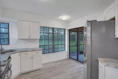 17388 Boca Club Boulevard #201, Boca Raton, FL 33487 - Photo 11