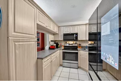 815 Sky Pine Way #B1, Greenacres, FL 33415 - Photo 17