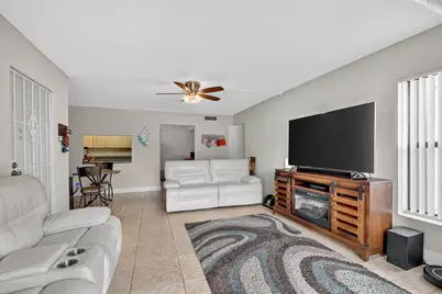 815 Sky Pine Way #B1, Greenacres, FL 33415 - Photo 11