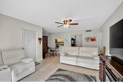 815 Sky Pine Way #B1, Greenacres, FL 33415 - Photo 13