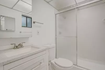 5190 Las Verdes Circle #214, Delray Beach, FL 33484 - Photo 15