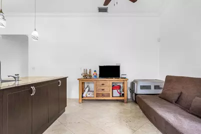 6100 Manchester Lane, Davie, FL 33331 - Photo 17