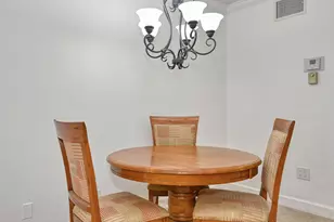 102 Coventry E, West Palm Beach, FL 33417 - Photo 5