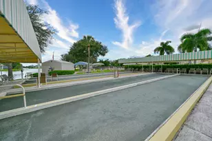 102 Coventry E, West Palm Beach, FL 33417 - Photo 17