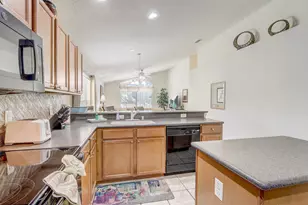 927 Orange Cosmos Blvd, Davenport, FL 33837 - Photo 7